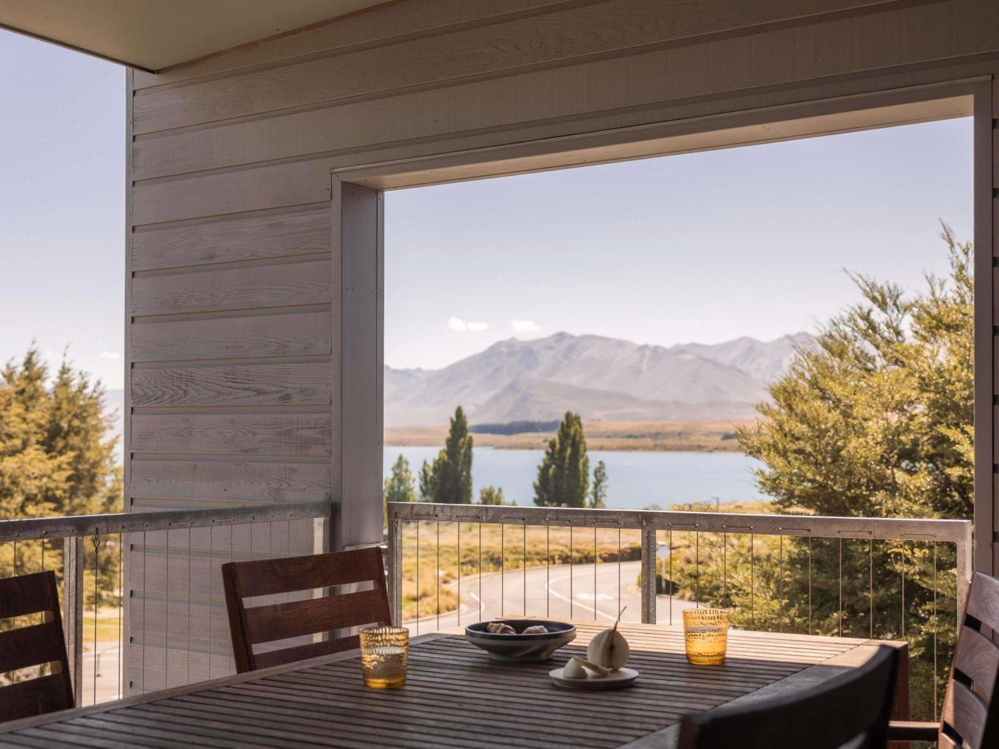 Three-bedroom lake view villa
